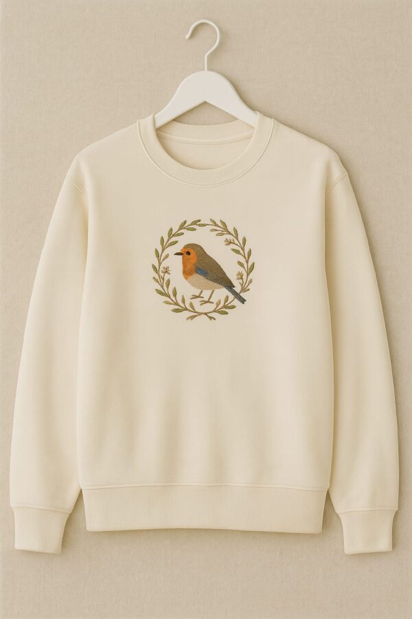 'Robin Wreath' Men's Embroidered Sweatshirt - Cream