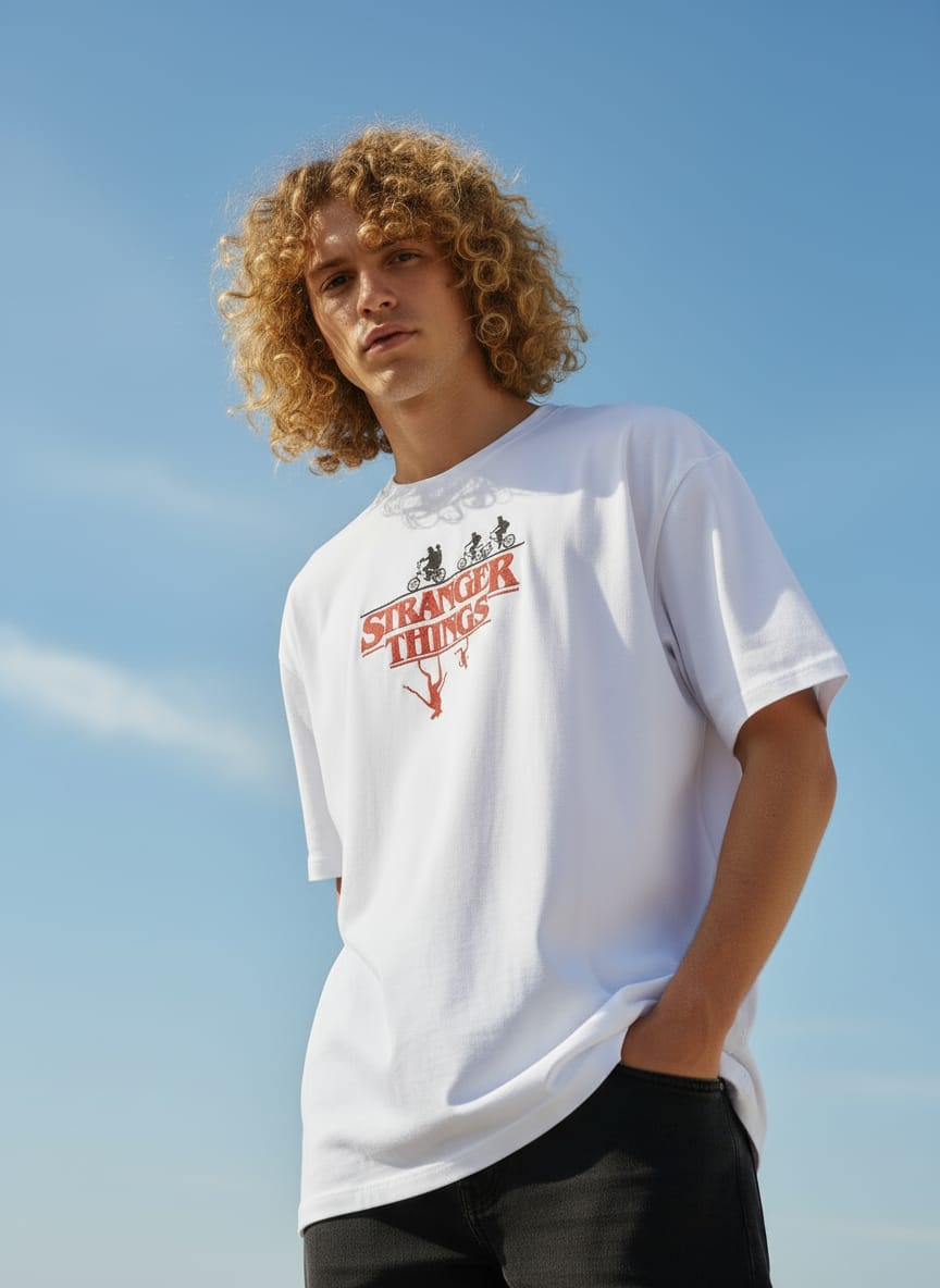 Stranger Things Upside Down Men's Embroidered Oversized T-shirt - White / Wine Red